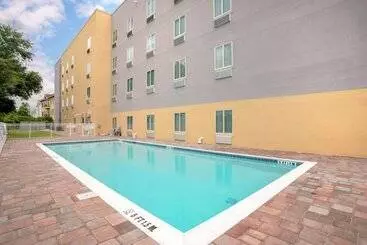 Hotel Comfort Inn & Suites Destin Near Henderson Beach