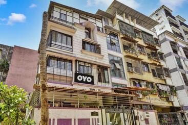 호텔 Spot On Yashraj Homestay