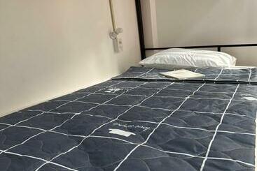 Aurora Backpackers Hostel