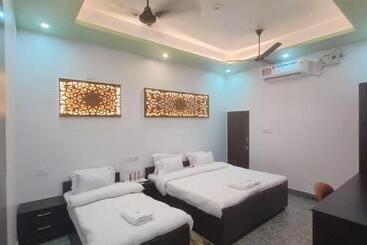 پانسیون Ratna Hotel & Banquet