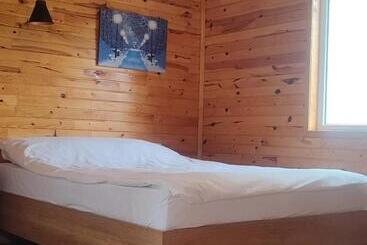 تختخواب و صبحانه Yolda Bungalow Cafe