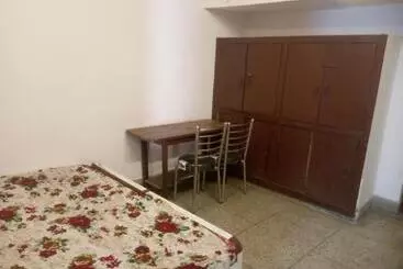 Travel Hostel In Heart Of Kanpur