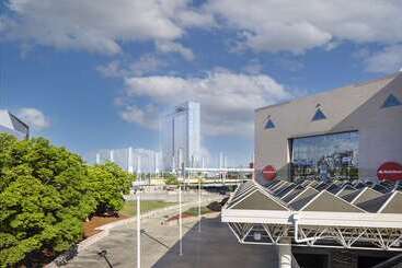 هتل Signia By Hilton Atlanta Georgia World Congress Center