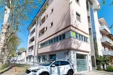 هتل آپارتمان Residence Alessandra