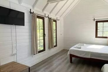 Hotel Dada Bungalows