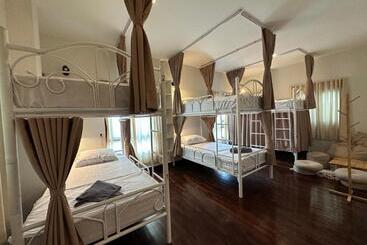 Hospedaria Blessings Home & Café