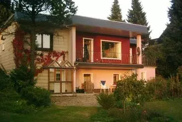 ホテル Ferienwohnung An Der Quelle