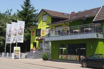 Hotel Pension Am Park