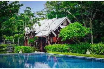 ホテル Baan Thong Ching Resort