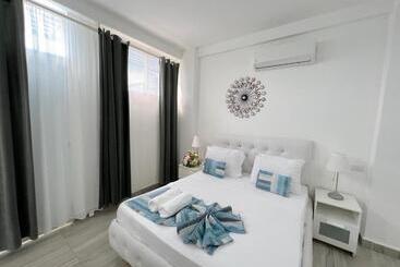 Hotel Vacation Studios With Rooftop Pool, Beach Club, Restaurants Playa Los Corales