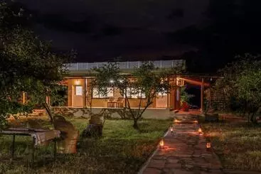 Stayvista S Gaudhuli Farmstay   Outdoor Pool & Terrace With View