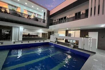 Resort Dampa Poolside Events & Accommodation