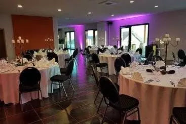 ベッドアンドブレックファースト Hb Gästehaus