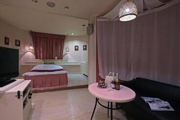 Hotel Mio Seki Adult Only