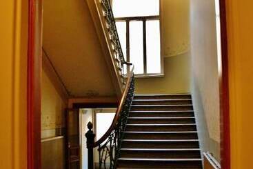 Hotel Hostel Diana Park