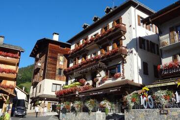 בית מלון כפרי La Pointe Percée