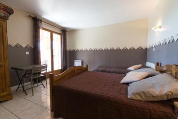 فندق Relais De Saleccia