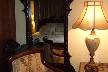 Hotel Moss Lodge