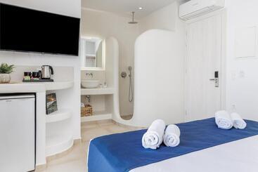 Hotel Naxos Leisure