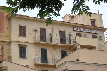 בית מלון כפרי Albergo Cavour