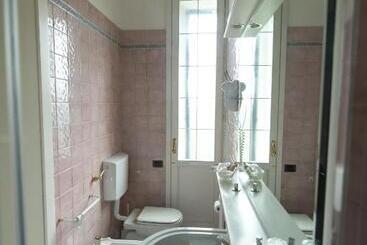 فندق Villa Lussana