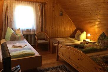 酒店 Gasthaus Luggwirt