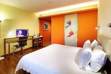 호텔 Garden Inn Yanjiang East Road Branch