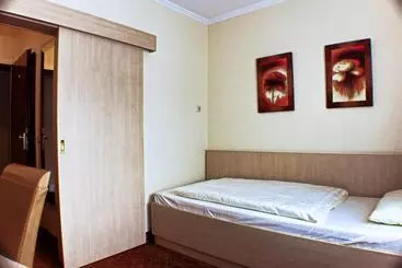 M&m Hotel   Seevetal