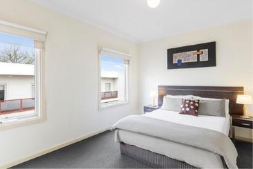 Hawthorn Gardens Serviced Apartments