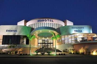 Nohotel Premium Americana