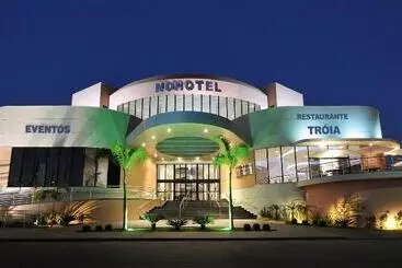 Nohotel Premium Americana