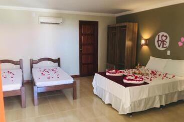 בית מלון כפרי Pousada Nova Oasis Do Rei