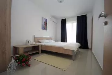 Turista apartmanok Apartments Vila Anastasia
