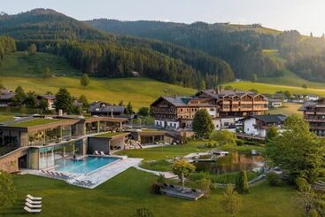 هتل Naturresort Puradies