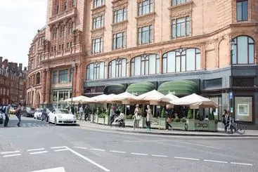 آپارتمان‌های توریست‌ها Luxton Homes Knightsbridge