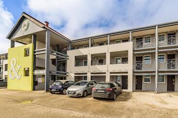 B&b Hotel Dijon Marsannay