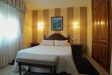 Otel La Rivera