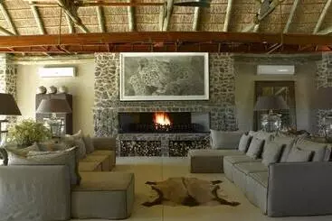 ホテル Tutwa Desert Lodge