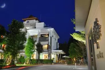 Hotel Bakaam Boutique Resort