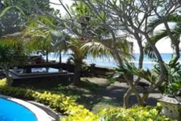 Otel Coral Bay Bungalows Amed Bali