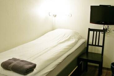 هتل L Centralstation