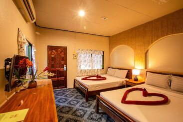 Resort Nice Beach Bungalow