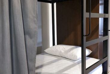 Siesta Fiesta Hotel & Hostel