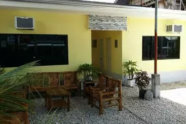 Cheri Backpackers Hostel