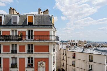 アパートホテル Edgar Suites Montmartre   Paul Albert