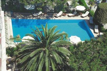 Hotel Corallo
