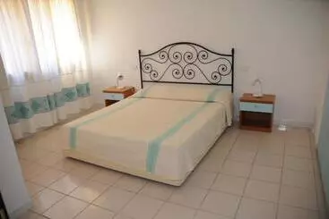 Hotelli Il Borgo Di Punta Marana