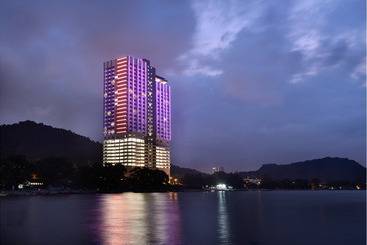 Hotel Lexis Suites Penang