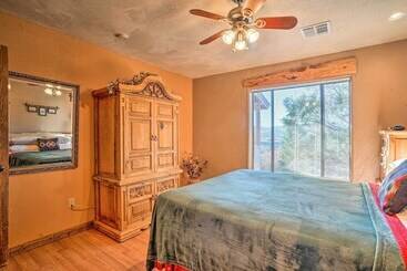 بيت ريفى Mountain Views & Grill Space: Adobe Arizona Home