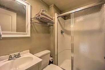 Mökkimajoitus 2 Decks, Mountain View: Beech Mountain Cabin!